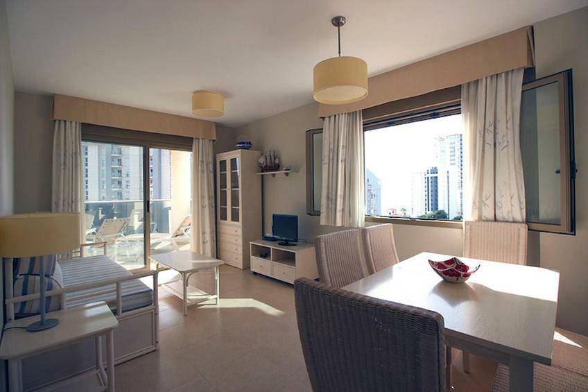 Apartamento Con Una Buena Vista 卡尔佩 外观 照片